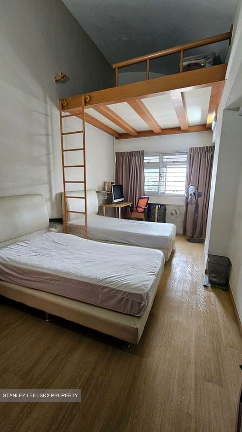 Blk 831 Jurong West Street 81 (Jurong West), HDB Executive #514387501